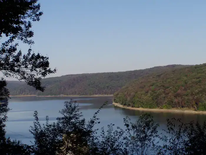 Camping near Twin Lakes Recreation Area - Allegheny National Forest: East Branch Campground — East Branch Clarion River Lake, Wilcox, Pennsylvania