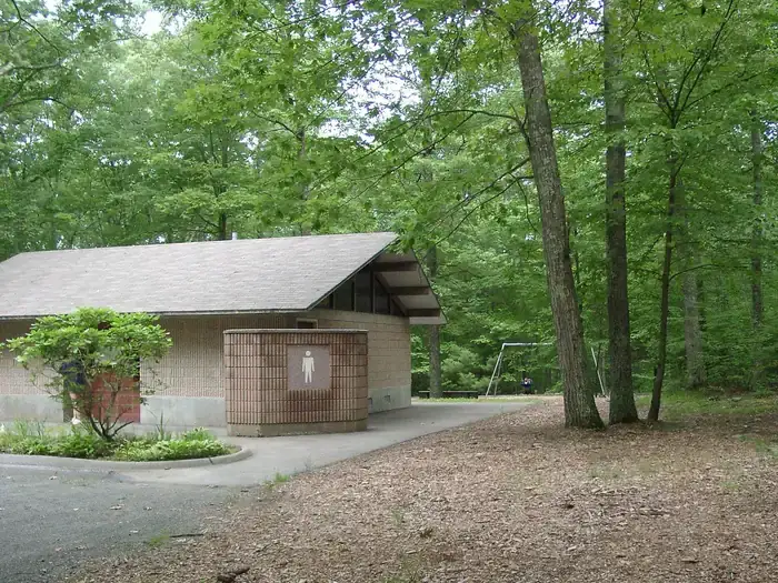 West Thompson Lake Campground