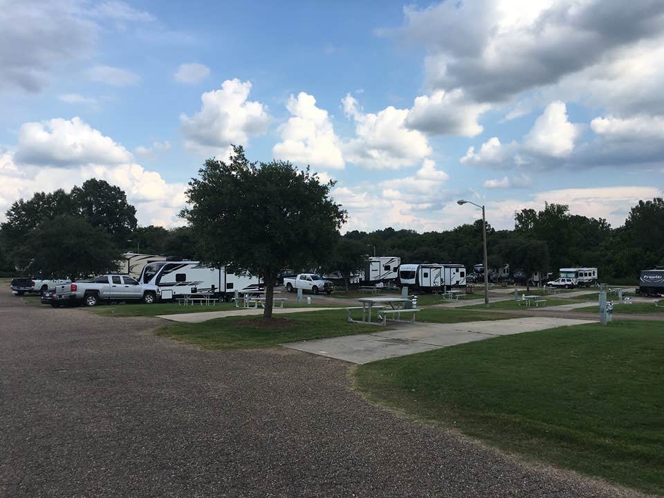 Ameristar Rv Park In Vicksburg Mississippi Ameristar RV Resort Park | Vicksburg, MS