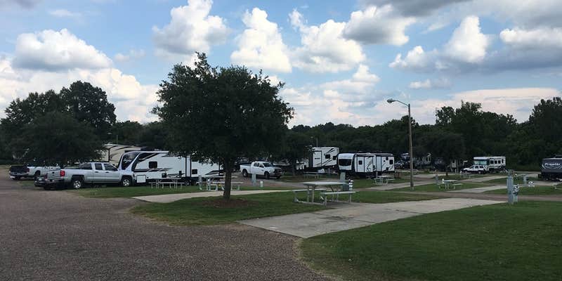 Camper submitted image from Ameristar RV Resort Park