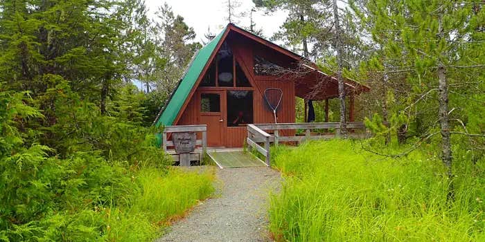 Camper submitted image from Kah Sheets Lake Cabin