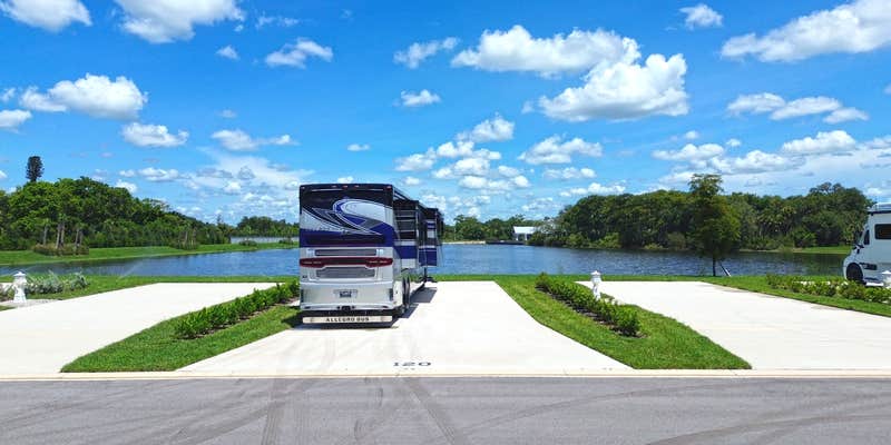 Camper submitted image from Bermuda Lakes RV Resort