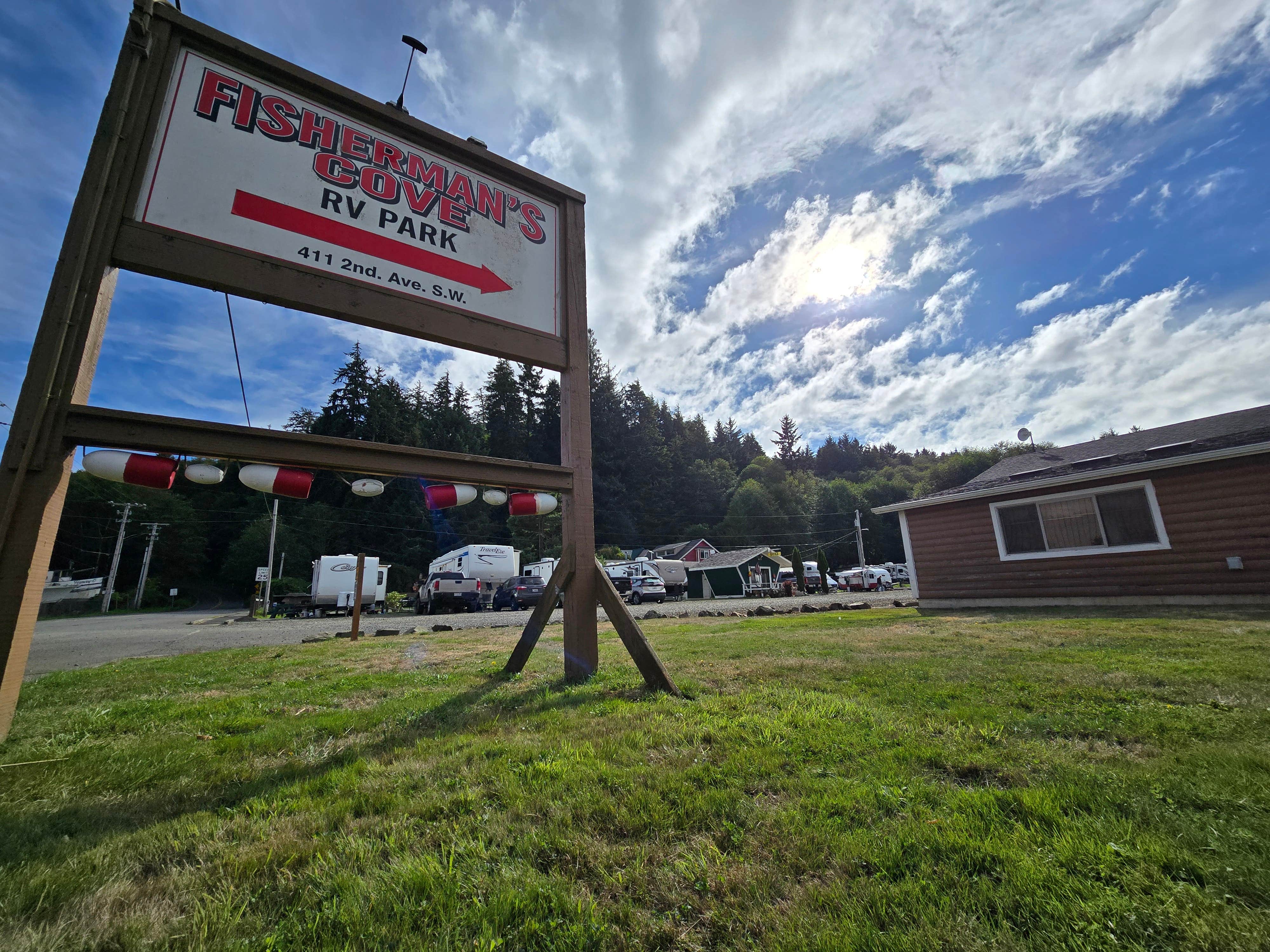 Camping near Sand Castle RV Park: Fisherman's Cove RV Park, Ilwaco, Washington