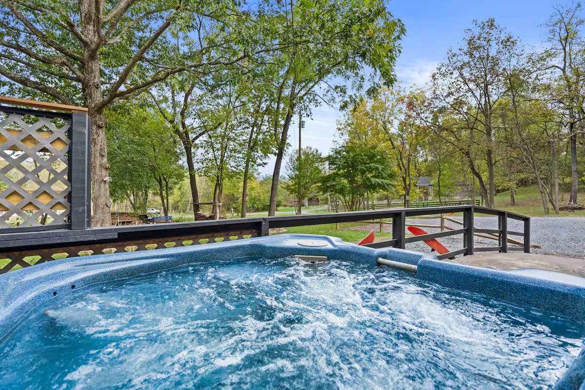 Camping near Luray RV Resort on Shenandoah River: Fox Den at Shenandoah River, Rileyville, Virginia