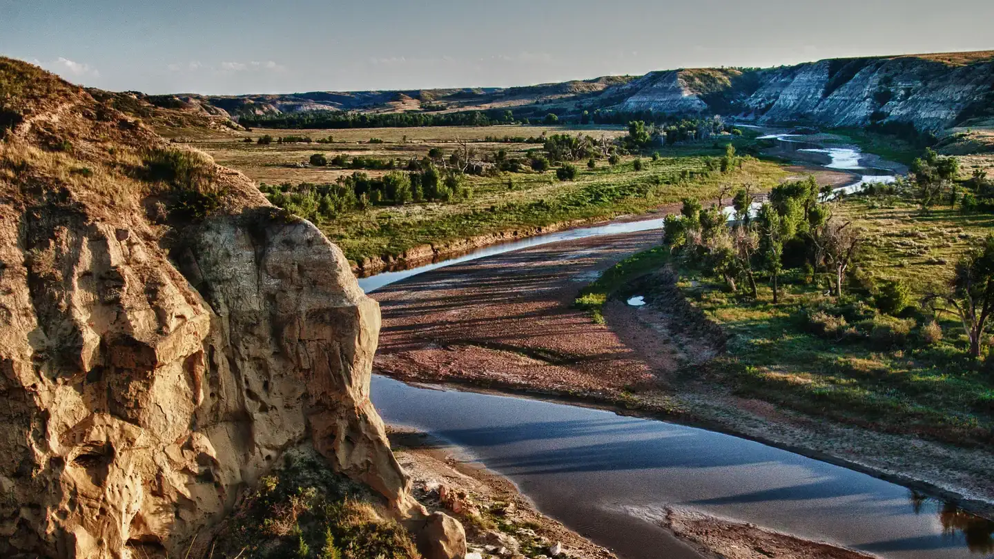 Camping near Sully Creek State Park — Sully Creek State Recreation Area: Cottonwood Group Site — Theodore Roosevelt National Park, Medora, North Dakota