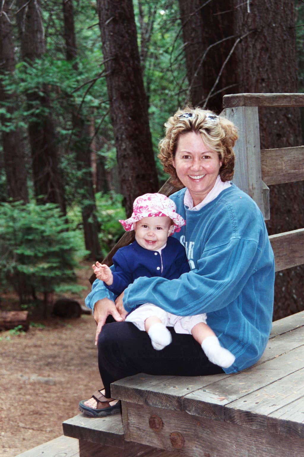 Camping near COE Eastman Lake Codorniz Campground: Bass Lake Recreation Area Rudy, Friant, California