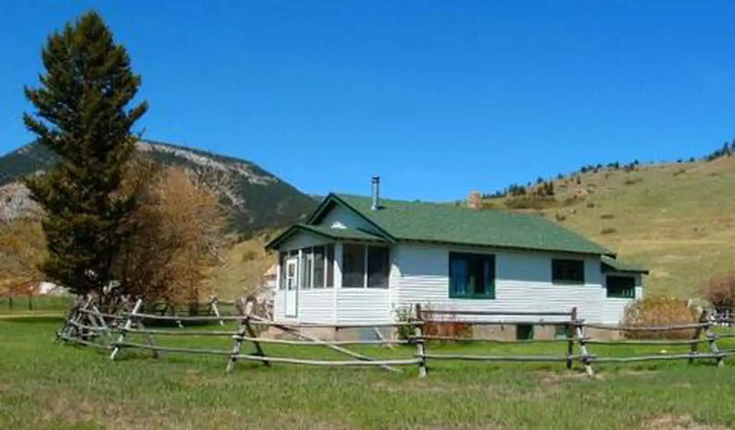 Camper submitted image from Meyers Creek Cabin - 1