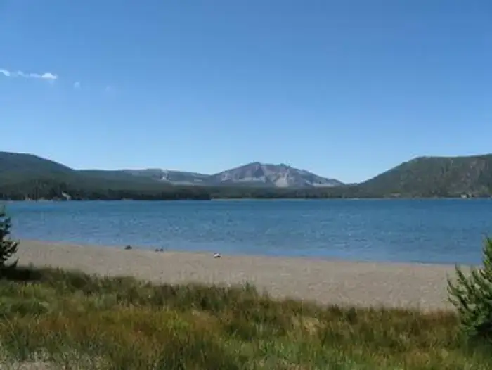 Camping near East Lake Campground: Cinder Hill Campground, La Pine, Oregon