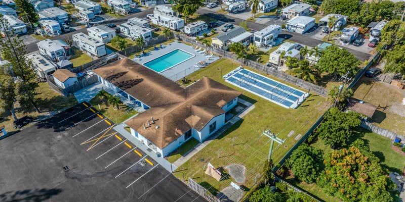 Camper submitted image from Highland Pines RV Resort