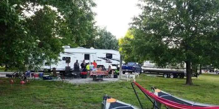Camper submitted image from COE Harry S Truman Reservoir Bucksaw Campground