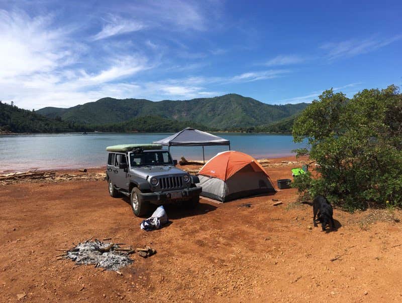 Camper submitted image from Beehive Point Shoreline Campground - 3