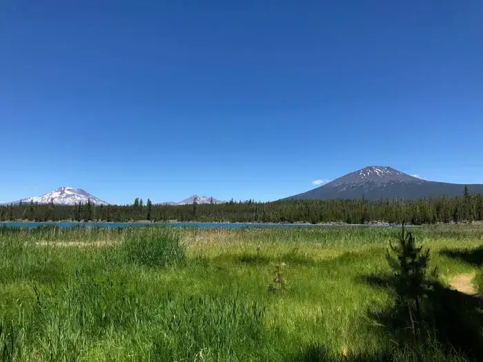 Camping near Elk Lake (Or) — Willamette National Forest: Lava Lake Campground, Sunriver, Oregon