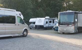 Camping near H2Oasis Overnight Parking: Creekwood Inn Motel and RV Park, Elmendorf Air Force Base, Alaska