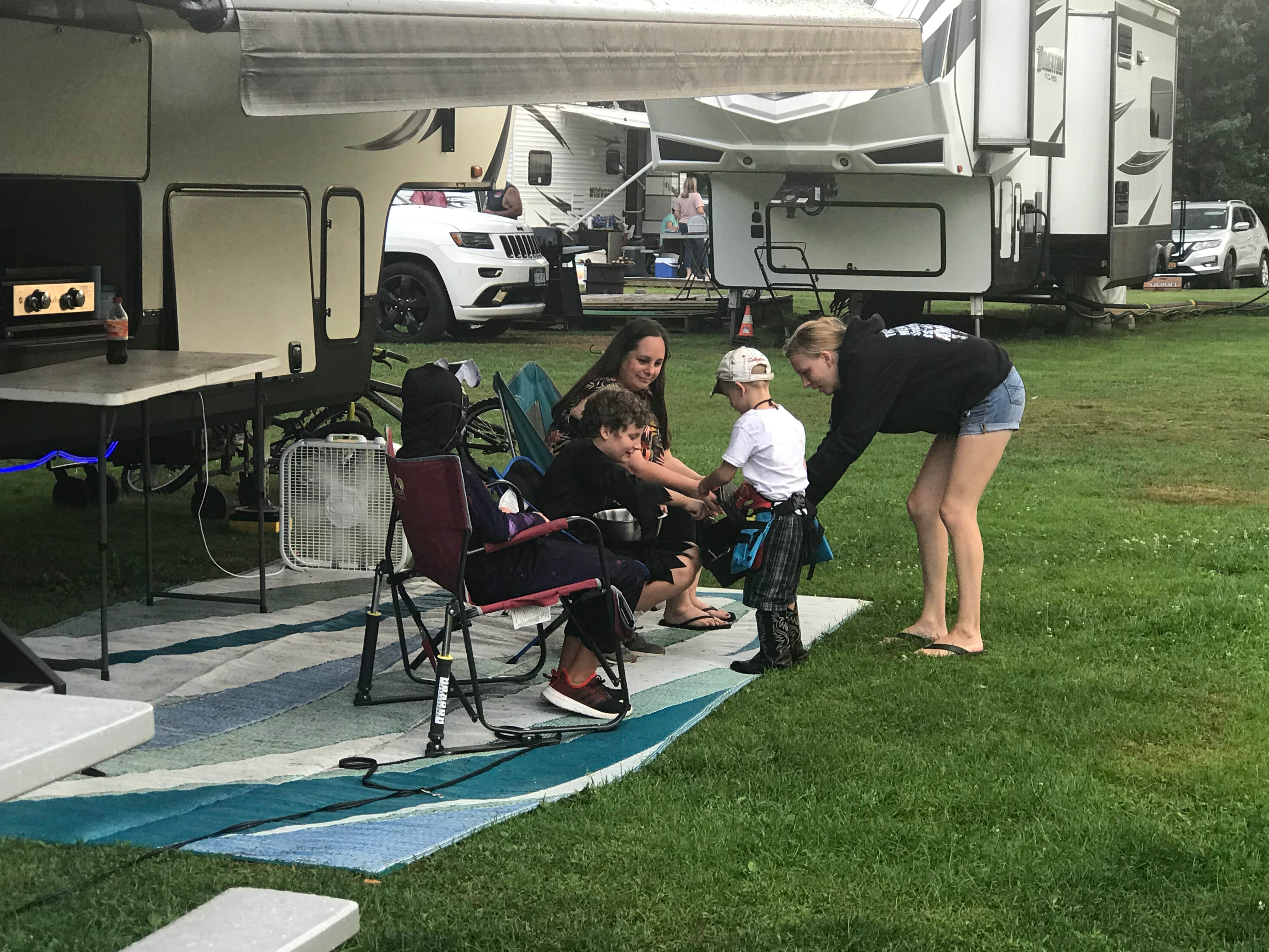 Camping near Tall Pines Campground & Canoeing: Kellystone Park Campsite, Afton, New York