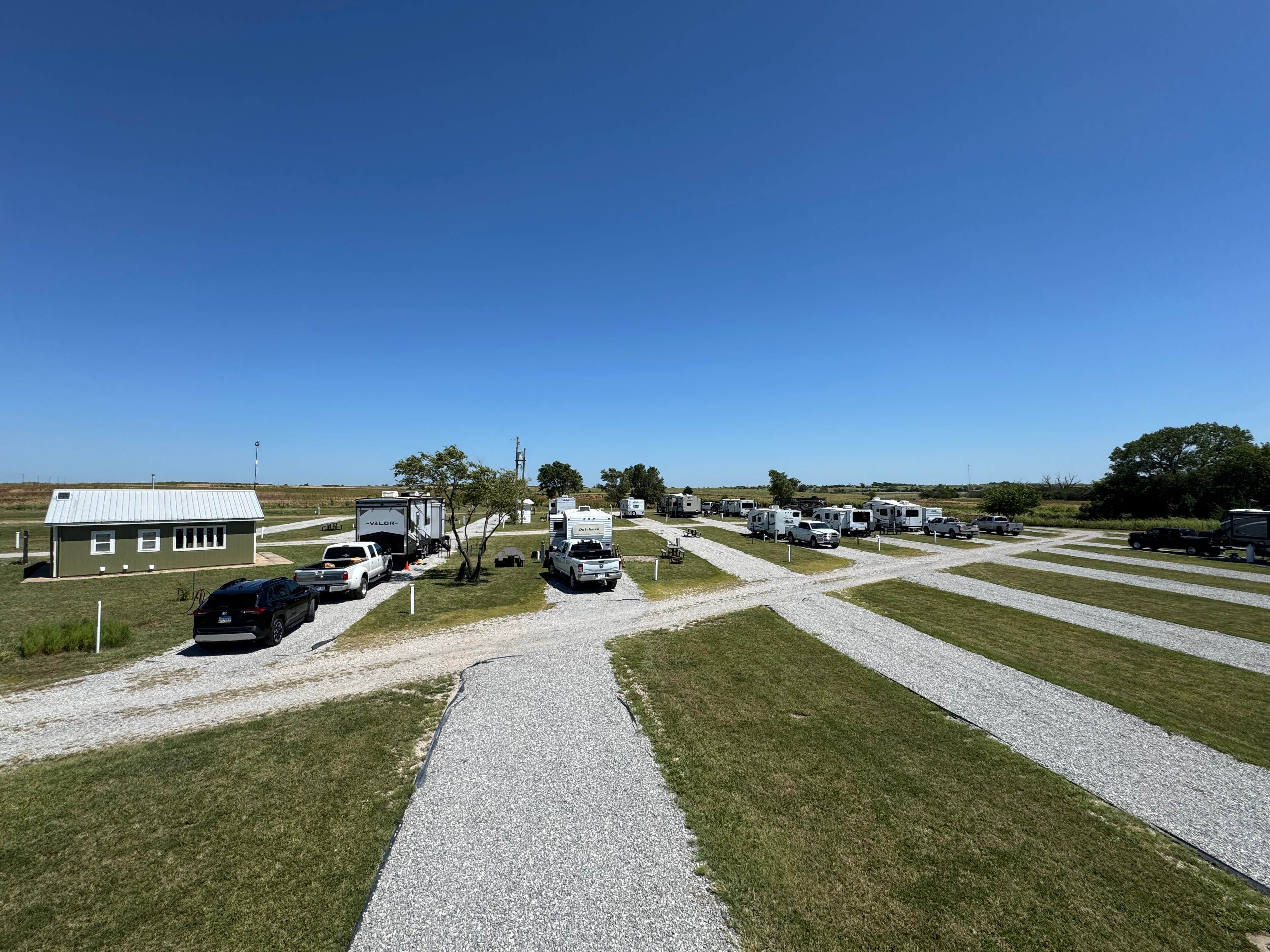 Camping near Newman Park: Southern Winds RV Park, Arkansas City, Kansas