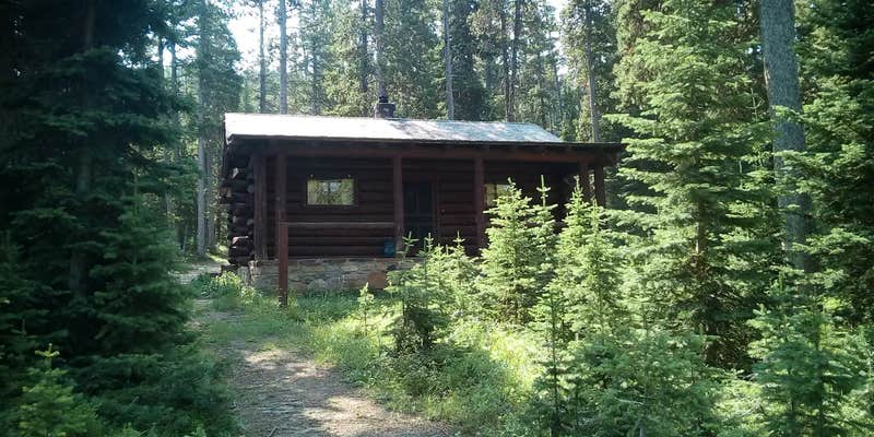 Camper submitted image from Kings Hill Cabin