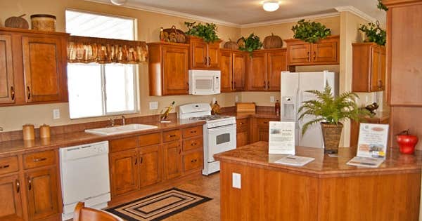 Voyager RV Resort & Hotel