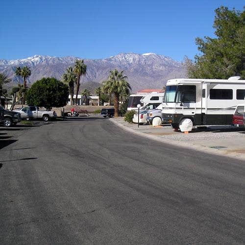 Camper submitted image from Encore Palm Springs Oasis - 1