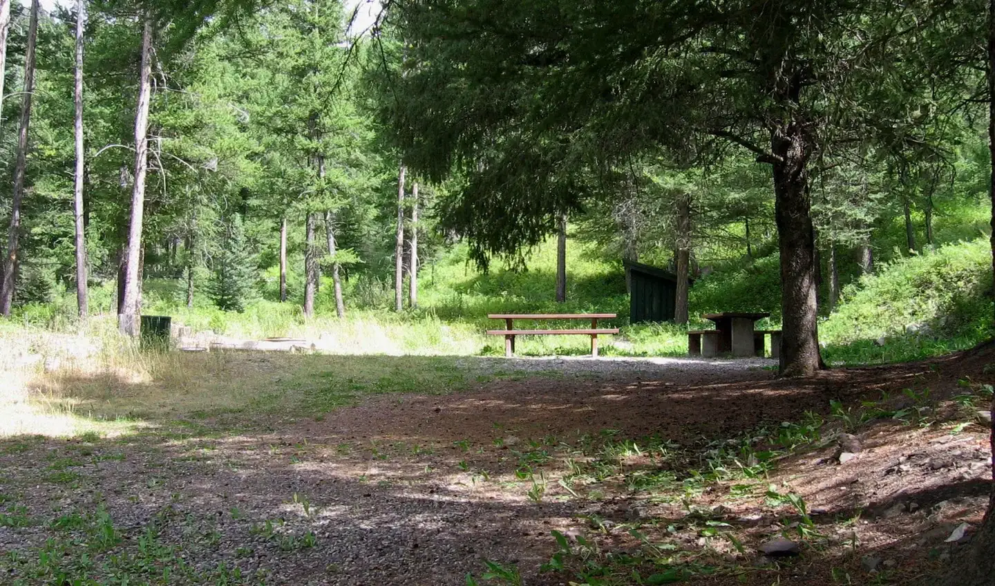 Camping near Windy Pass Cabin: Moose Creek Group Site, Big Sky, Montana