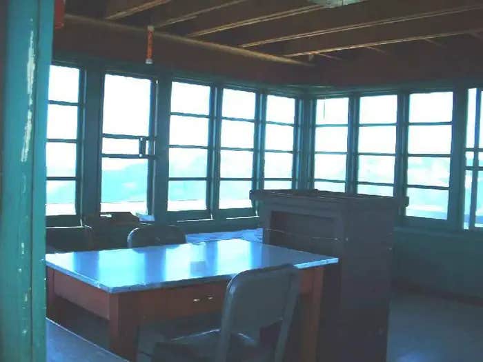 Camper submitted image from Gem Peak Lookout Rental - 1