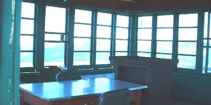 Camper submitted image from Gem Peak Lookout Rental