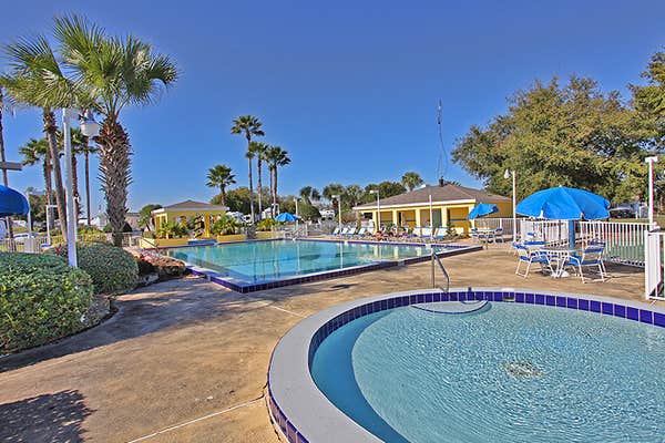 Encore Lake Magic Camping | Davenport, Florida