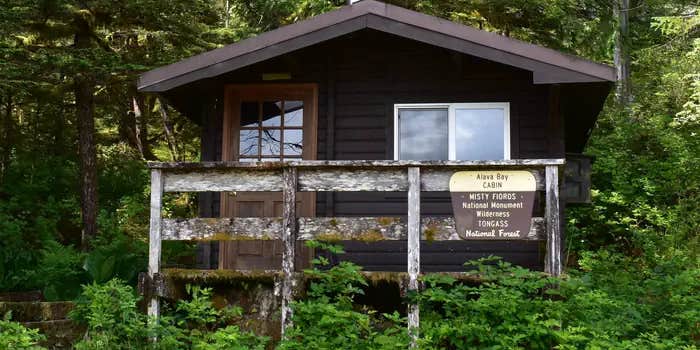 Camper submitted image from Alava Bay Cabin