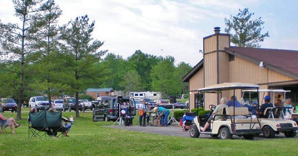 Wilmington Rv Resort Thousand Trails Wilmington Camping | Clarksville, Ohio