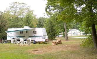 Camping near The Loose Caboose Campground: Spring Gulch Resort Campground, Narvon, Pennsylvania