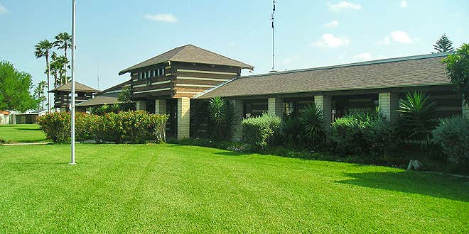 Camper submitted image from Encore Country Sunshine