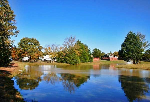 Camper submitted image from Thousand Trails Lake Texoma - 3