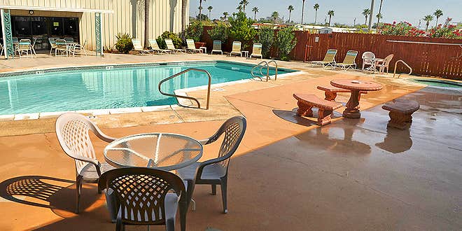 Camper submitted image from Encore Southern Comfort