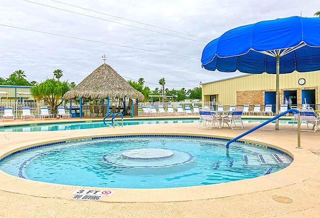 Camper submitted image from Encore Sunshine - 2