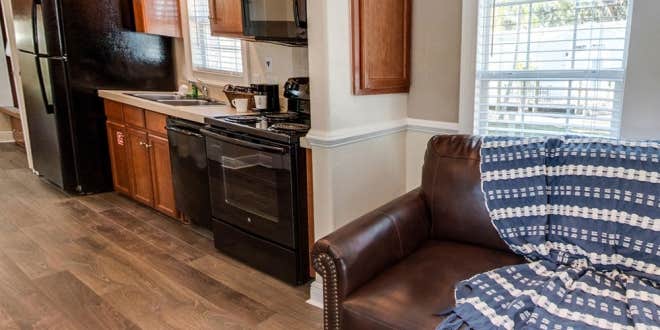 Camper submitted image from Encore Tropical Palms