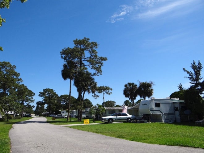 Camper submitted image from Encore Rose Bay - 4