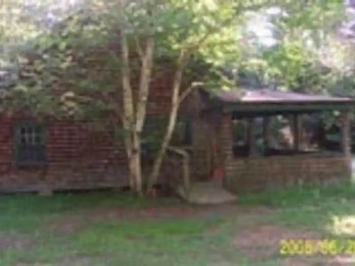 Camper submitted image from Radeke Cabin - 1