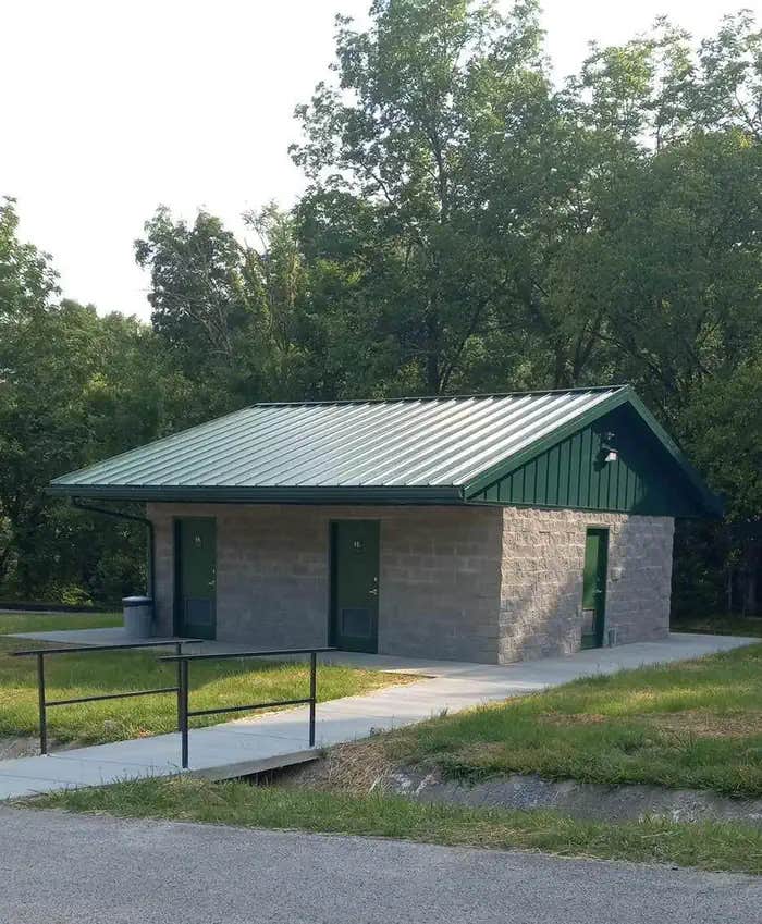 Camper submitted image from Pikes Ridge - Green River Lake - 1