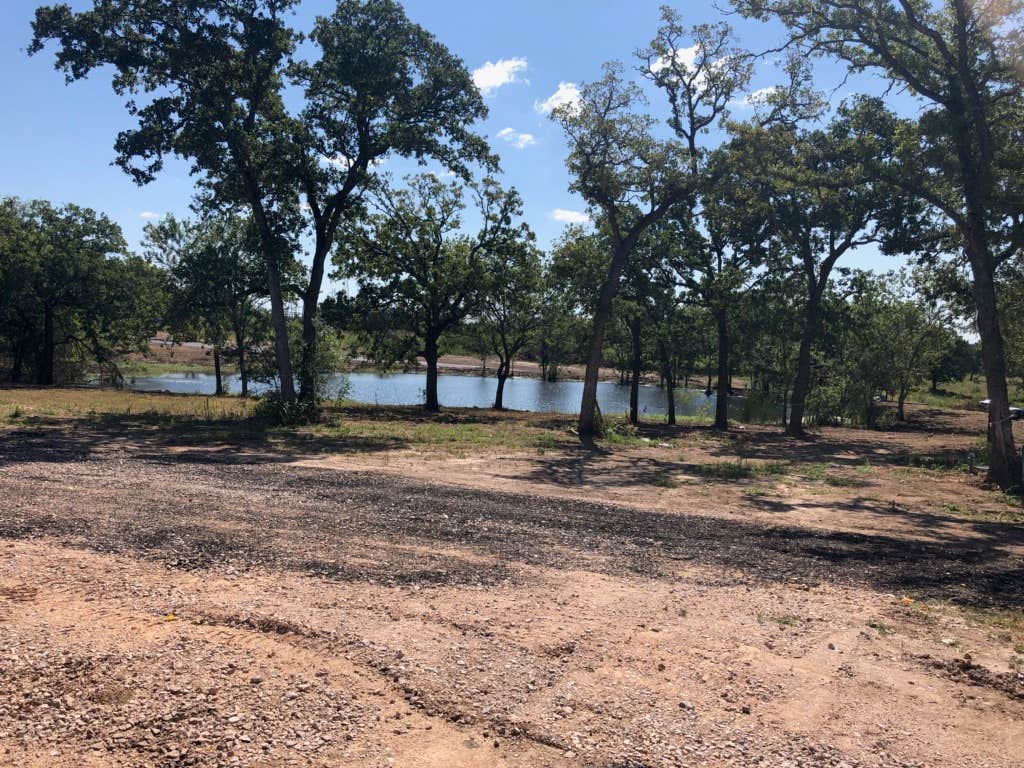 Camper submitted image from Giddings RV Park - 2