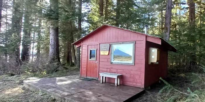 Camper submitted image from Towers Arm Cabin