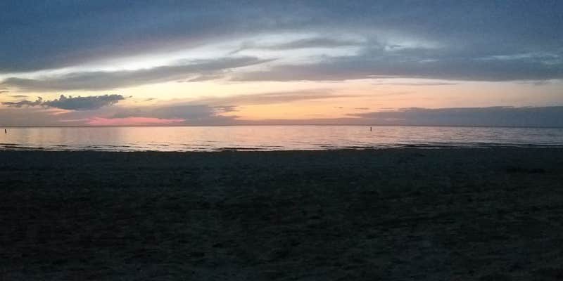 Camper submitted image from Oak Beach County Park Campground