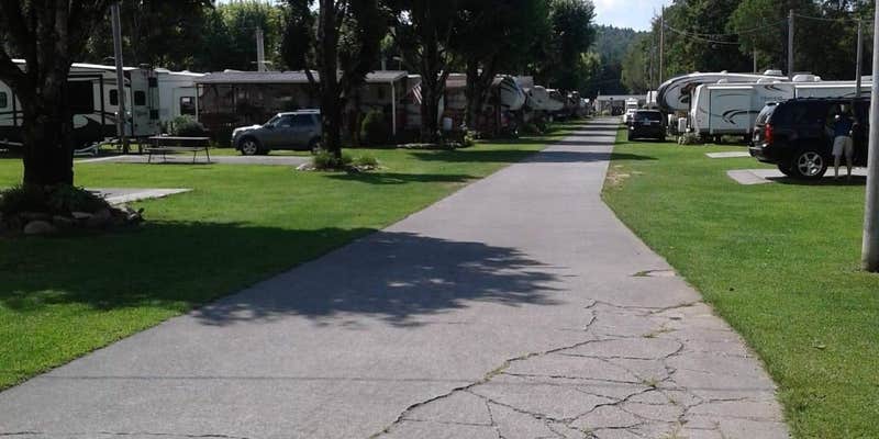 Camper submitted image from Down by the River Campground - 55+