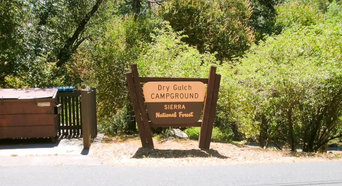 Camping near Crane Flat Campground — Yosemite National Park: Dry Gulch, El Portal, California