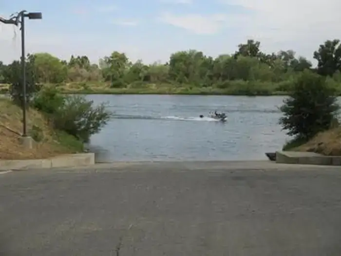 Camping near Rolling Hills Casino Truck Lot: Sycamore Grove (red Bluff) Campground, Red Bluff, California
