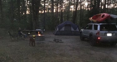 Lake Dubonnet Trail Camp