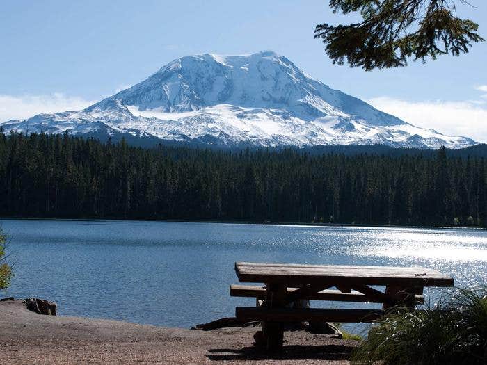 Takhlakh Lake picnic table



Takhlakh Lake picnic area

Credit: Gifford Pinchot National Forest