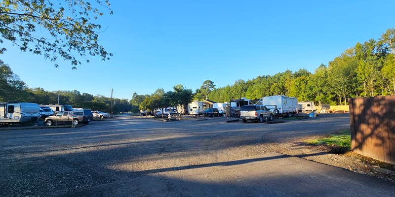 Camper submitted image from Trails End RV Retreat