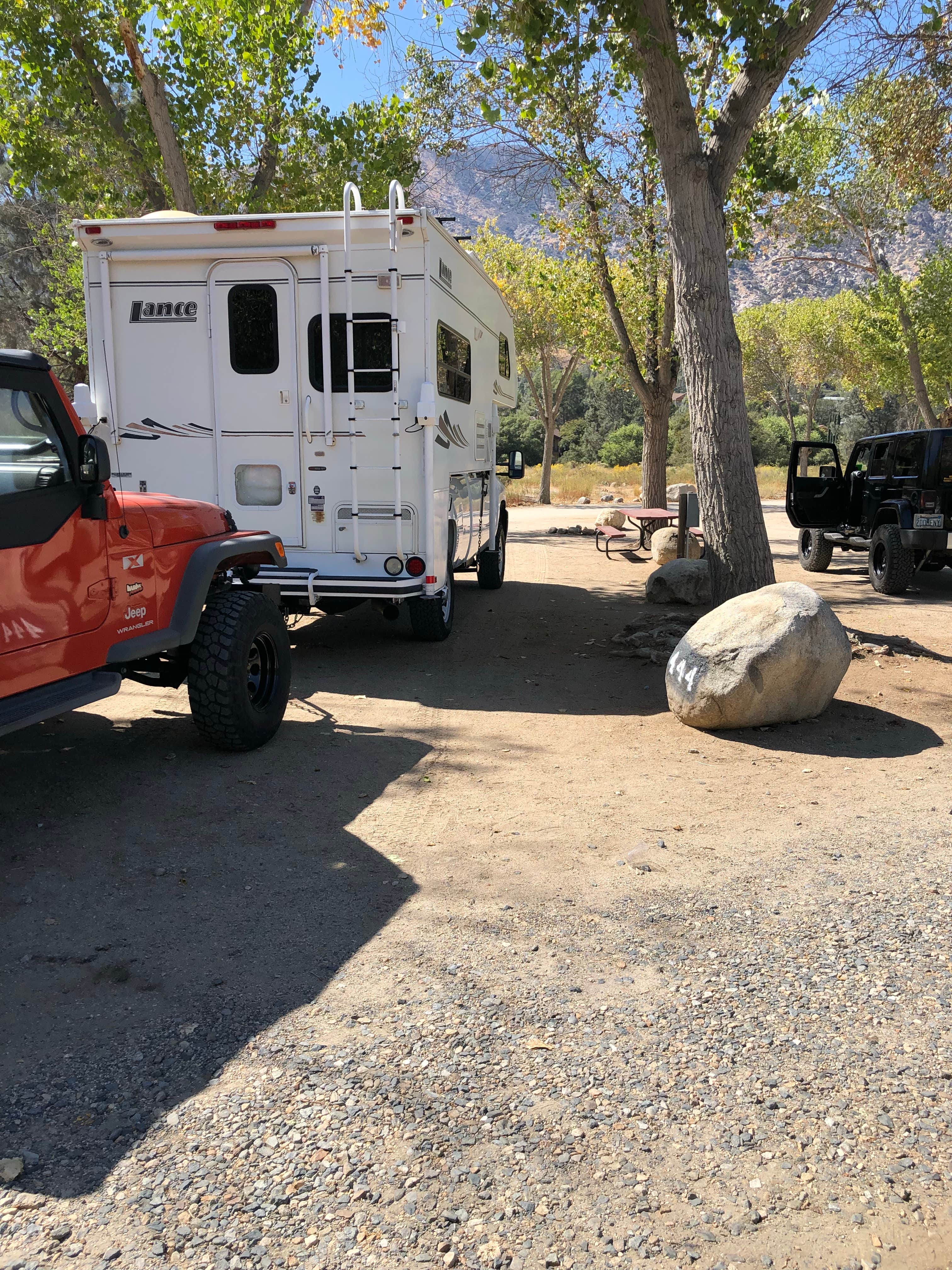 Full hook up site not on river