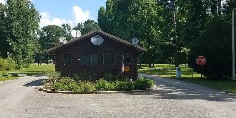 Camper submitted image from Magnolia Ridge