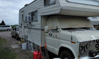 Camping near Milner Recreation Area: Country RV Village, Burley, Idaho
