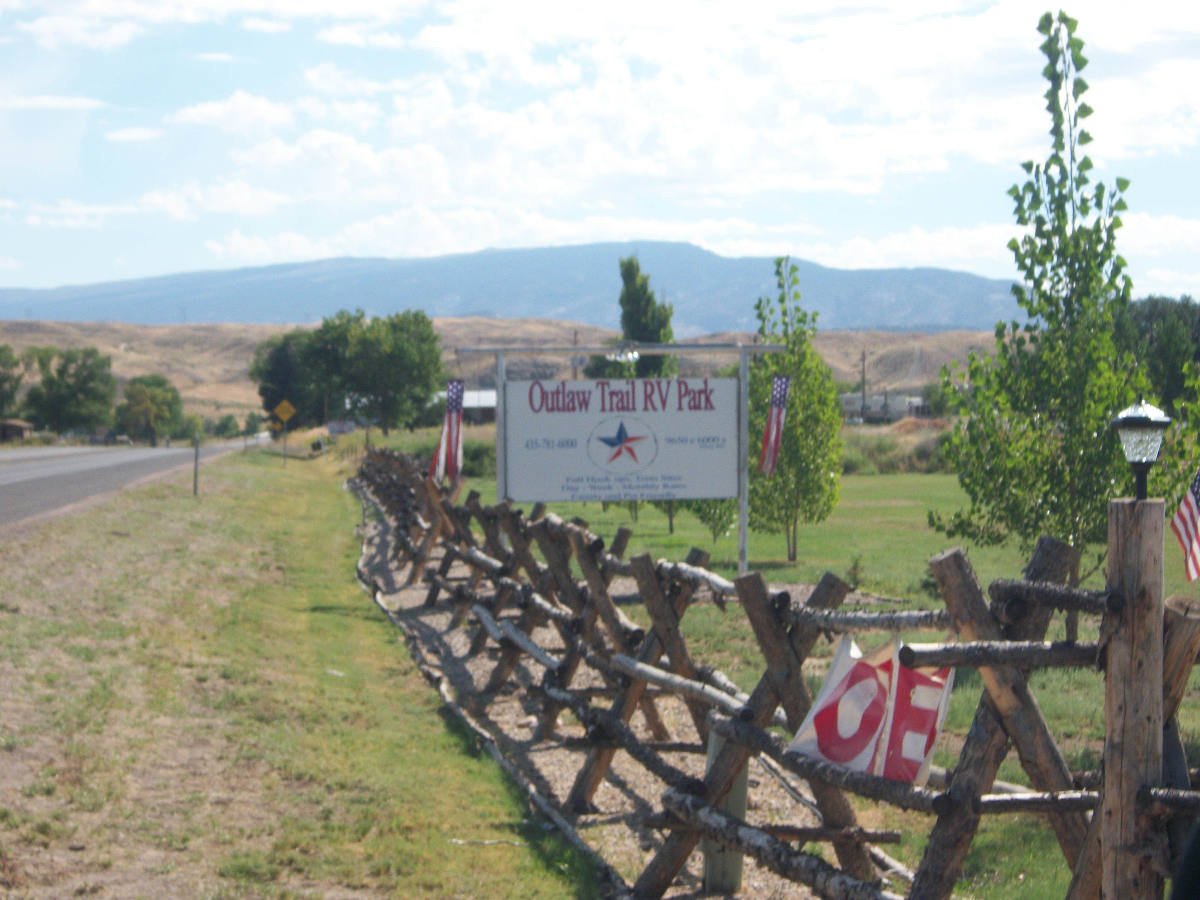 Outlaw trail rv shop park